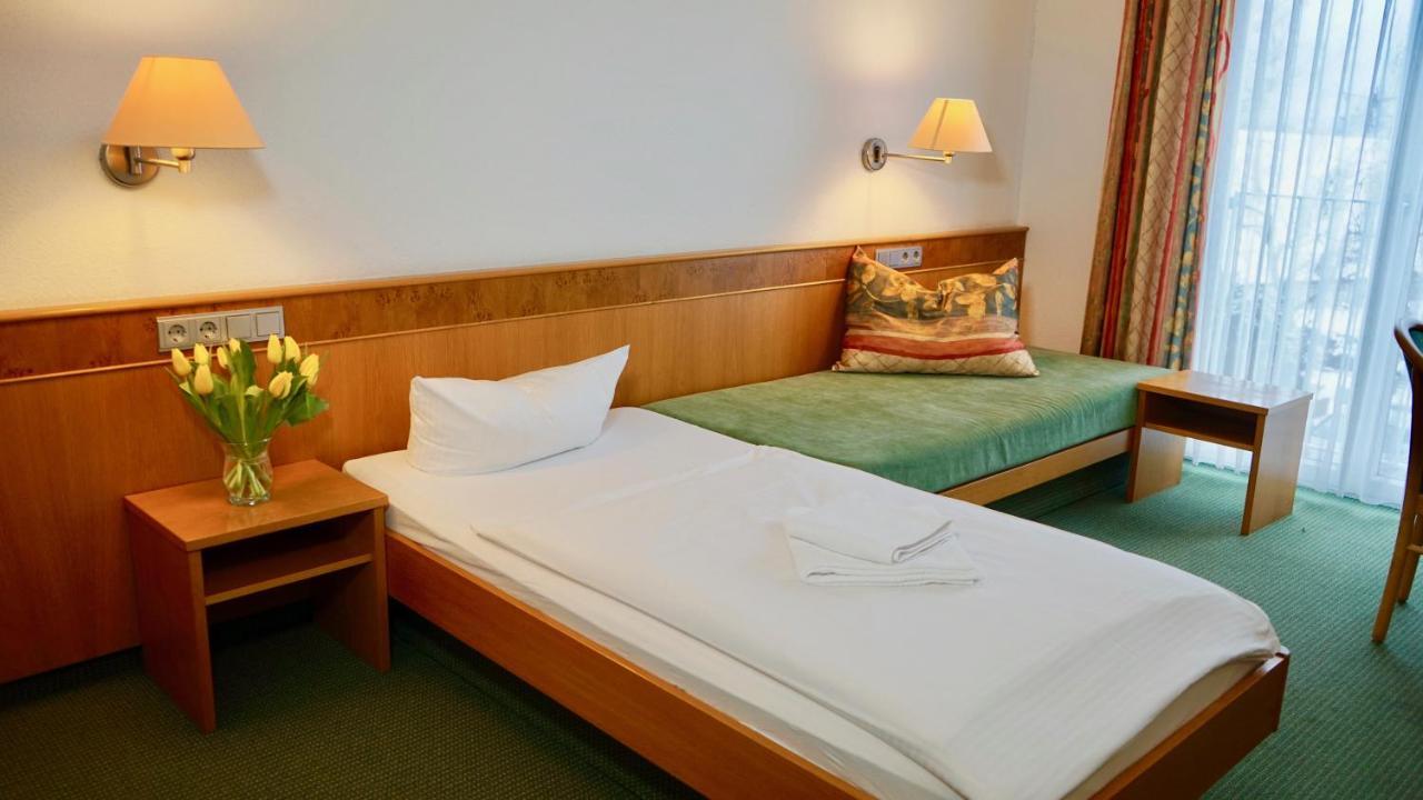 Landhotel Guenzburg Kupferzell Buitenkant foto